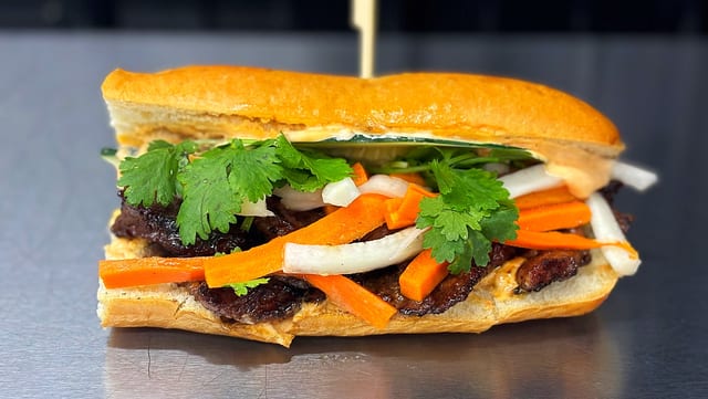 Bánh Mì.